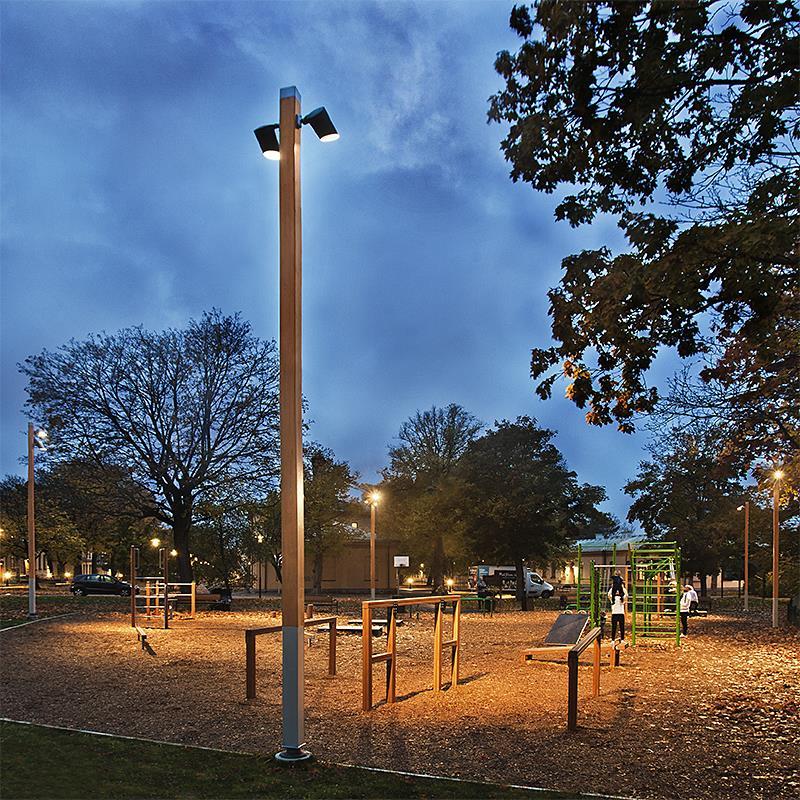 Projekt, Lekplatsbelysning: Utegym med 80% trä och 100% träning