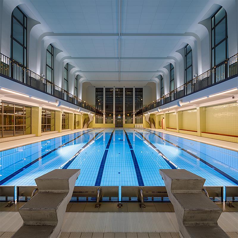 Projekt, Badanläggning belysning: Simma, läs eller gymnastisera - Medborgarhuset har mycket att erbjuda!